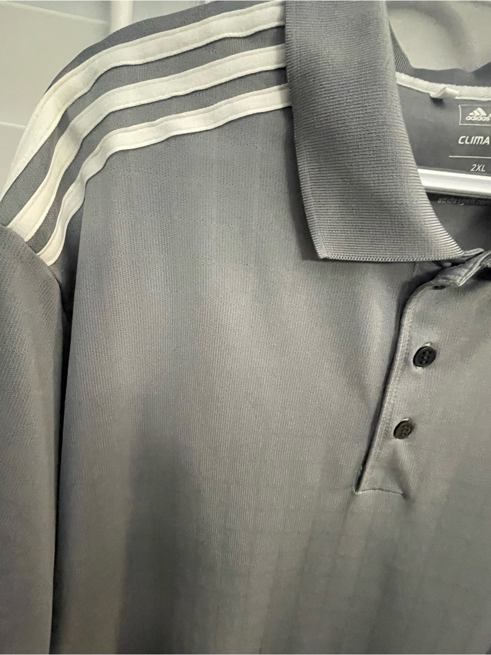 adidas Men’s Charcoal Polo with White right side Shoulder Stripes 2XL - Picture 4 of 7